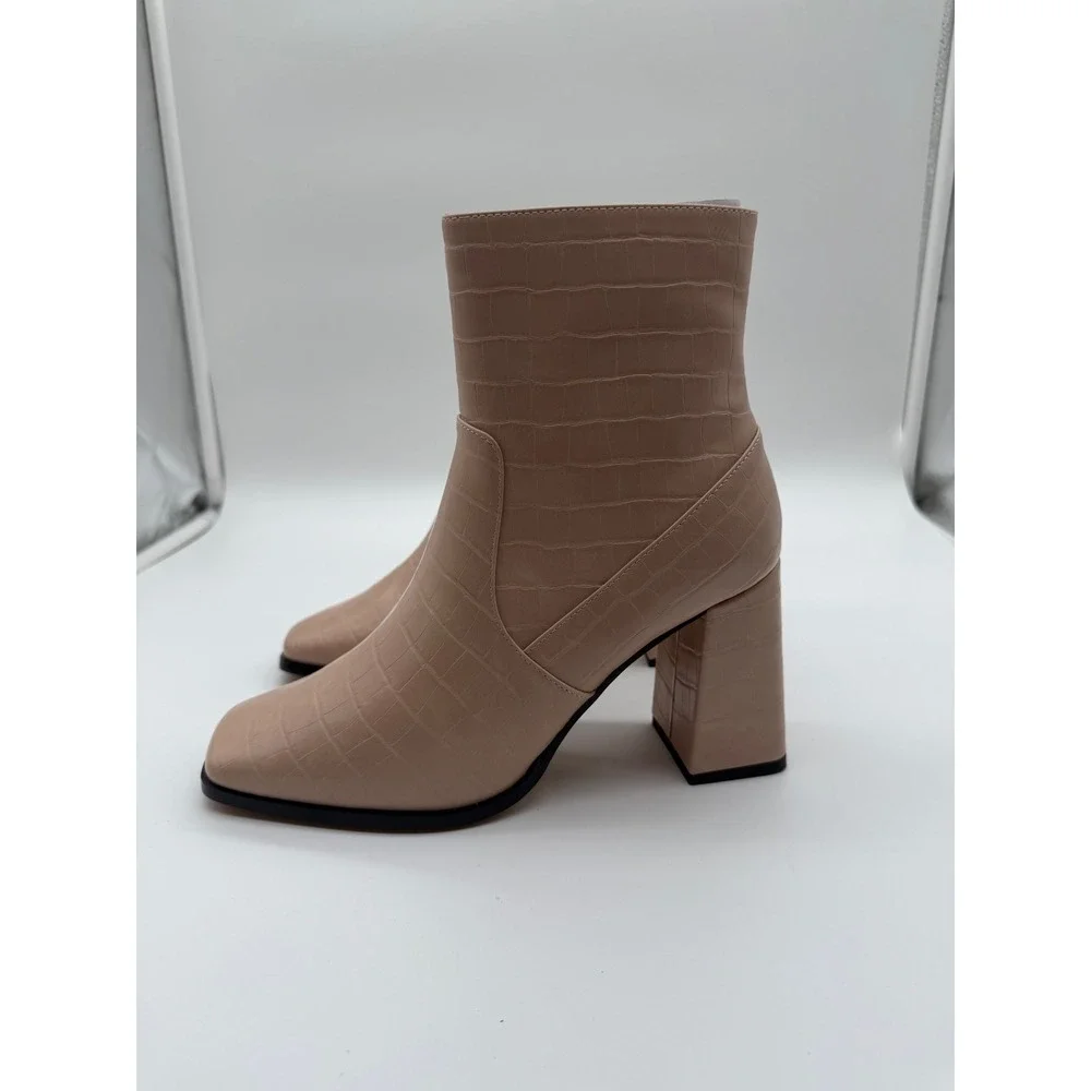 Lisa Vicky Craze-V Blush Croc Embossed Square Toe Block Heel Ankle Boots Size 8M